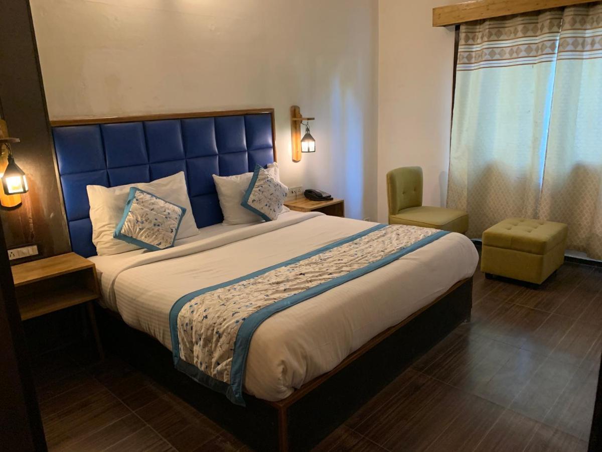 Corbett Ambience Resort ラムナガル エクステリア 写真