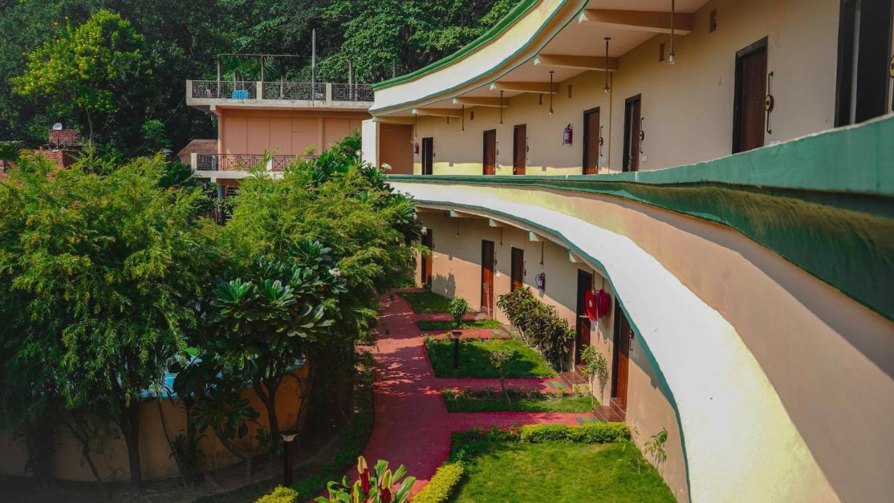 Corbett Ambience Resort ラムナガル エクステリア 写真